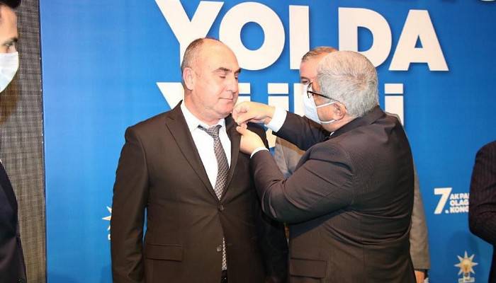 CHP’li meclis üyesi AK Parti’ye geçti