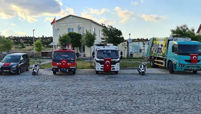 Ayvacık Belediyesi araç filosunu genişletti