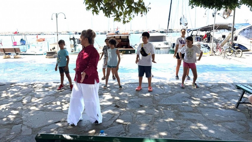 Küçükkuyu’da Tai Chi & Qi Gong dersi düzenlendi