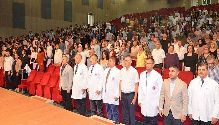 Tıp Fakültesi Önlük Giyme Töreni Gerçekleştirildi