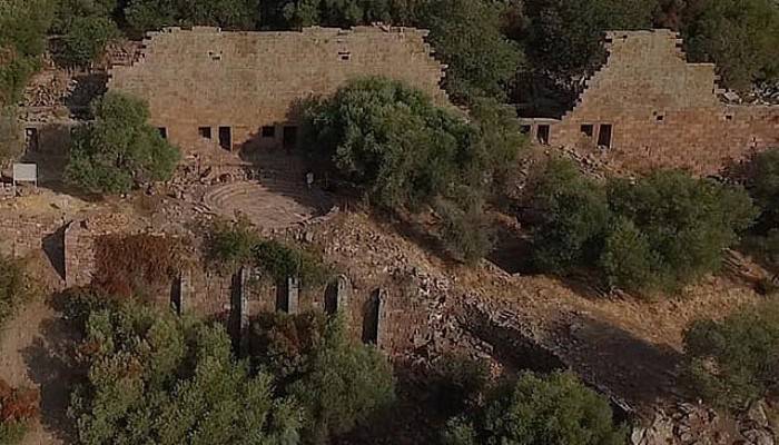 Aigai Antik Kenti'nde bulunan 3 bin mezar tarihe ışık tutacak