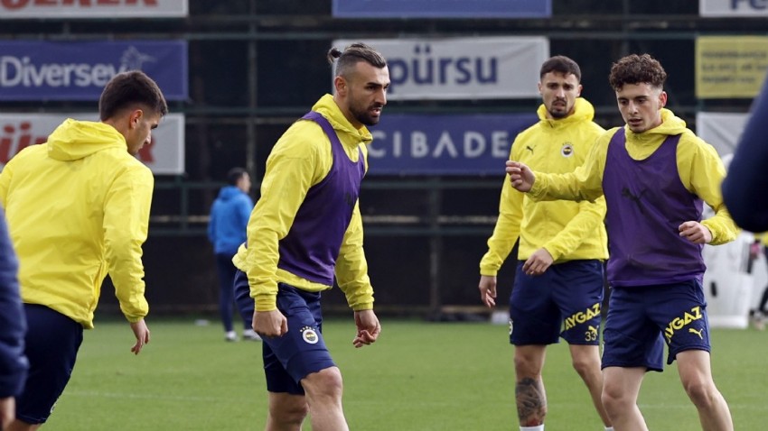Fenerbahçe, Trabzonspor maçı hazırlıklarına başladı  