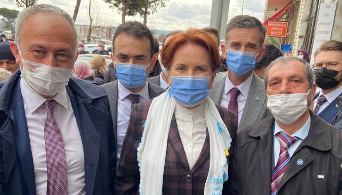 TOPUKLU EFE AKŞENER’E BÜYÜK İLGİ: 'Derdinizi öğrenmeye geldim'