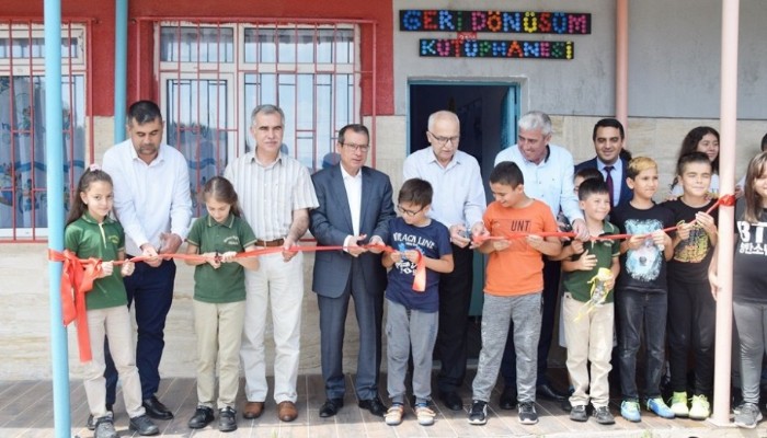 Mehmet Akif Ersoy İlkokulu Geri Dönüşüm Kütüphanesi Açıldı