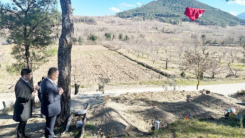 Depremde Vefat Eden J. Astsb. Üçvş. Mustafa Mercan ölümünün yıldönümünde anıldı