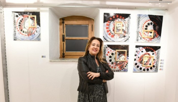 'Silüetler' Sergisi Seramik Müzesinde Ziyarete Açıldı