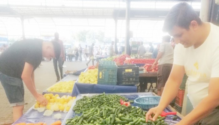 Kornişonlar Tezgaha Çıktı Şimdi Turşu Zamanı 