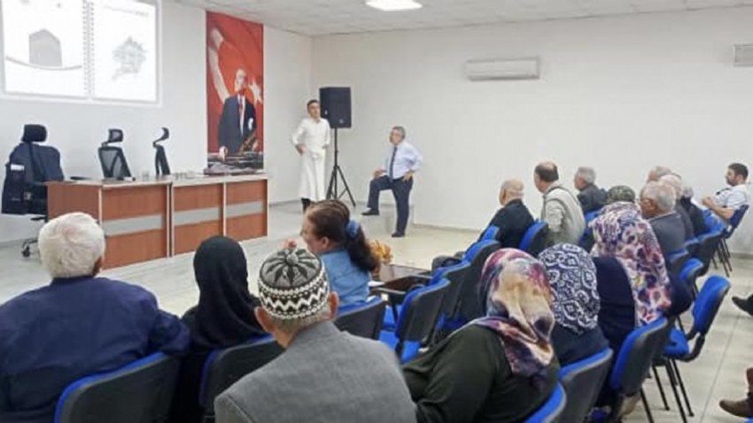 Çanakkale İl Müftülüğü, Hacı Adaylarına Yönelik Eğitim Seminerleri Düzenledi