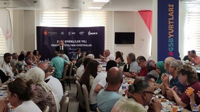 Emekliler Ücretsiz Konaklandı Çanakkale’yi Gezdi