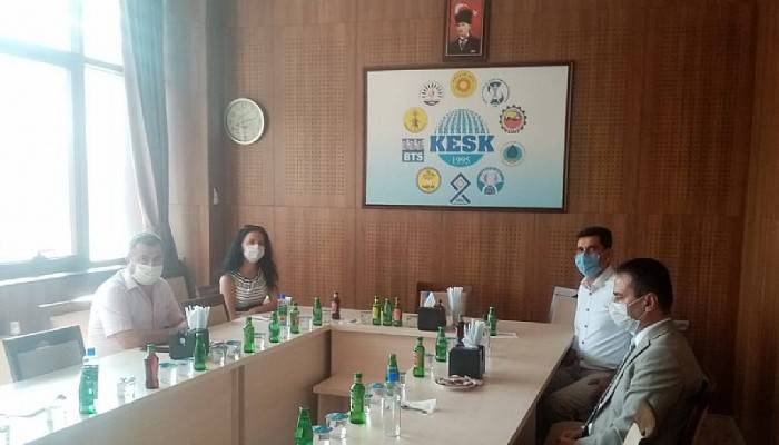 Vali Aktaş, KESK Çanakkale Şubesi'ni ziyaret etti