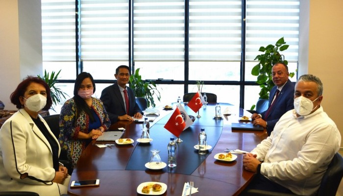Endonezya İstanbul Başkonsolosu ÇTSO’yu ziyaret etti