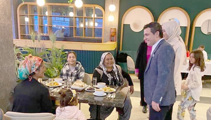 Ayvacık Kaymakamı Eker 8 Nisan Dünya Romanlar Günü Neden İle Düzenlenen İftara Katıldı