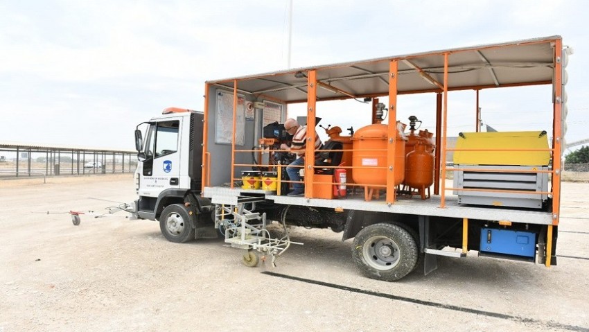 Kurban satış ve kesim alanında hazırlık çalışmaları