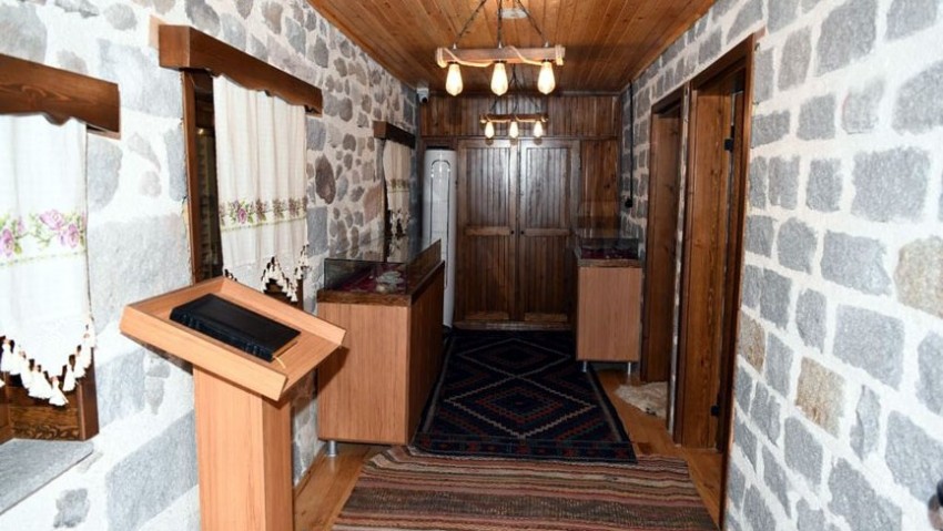 Müzeye dönüştürülen Ezineli Yahya Çavuş'un evi ziyarete açıldı