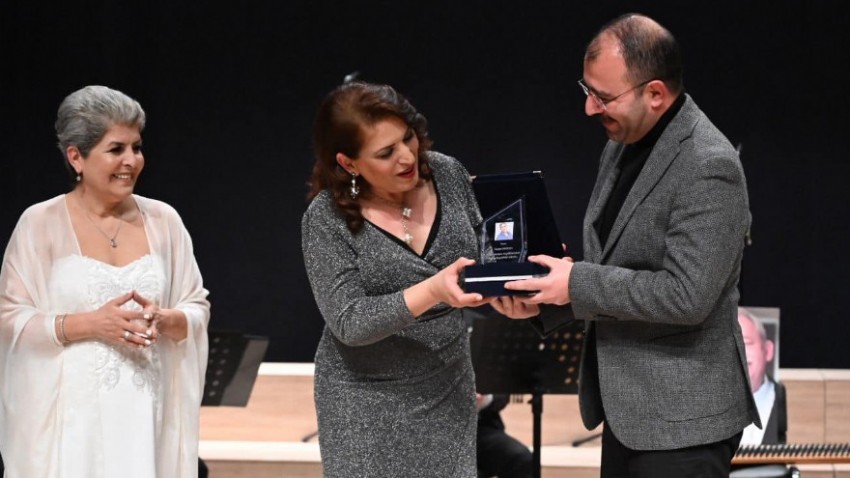 Türk Müziği Korusu Biga’da Konser Verdi