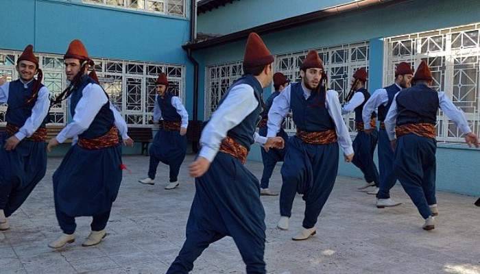 Silah sesleri altında çalıştılar, şampiyon oldular
