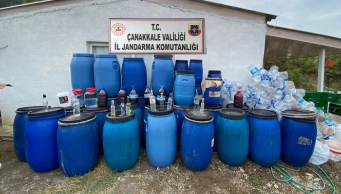 Bağ evinde 3 bin 230 litre kaçak şarap ele geçirildi