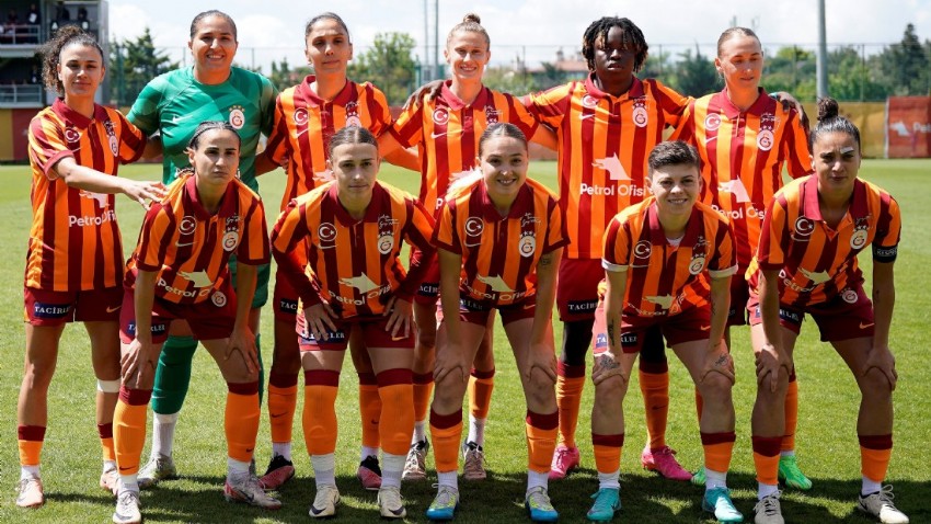 Galatasaray Kadın Futbol Takımı şampiyon oldu  