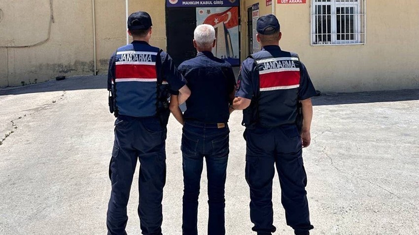 26 Yıl Kesinleşmiş Hapis Cezası Bulunan Firari Gelibolu'da Yakalandı