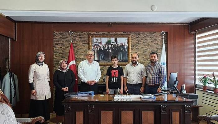 Müftü Şükrü Kabukçu, Başarılı Hafızı Ödüllendirdi