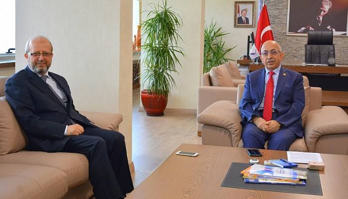 İl Müftüsü Arif Gökçe'den Rektör Prof. Dr. Sedat Murat'a Ziyaret
