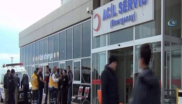 Eski eşinin birlikte yaşadığı adamı öldürdü