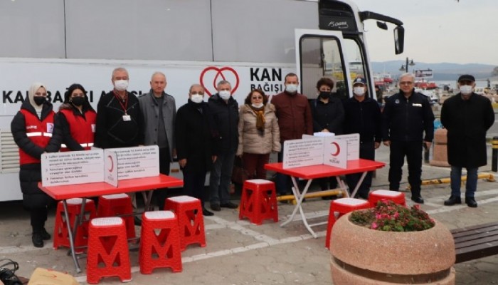 CHP Gelibolu İlçe Teşkilatı Kan Bağışı Kampanyasına Destek Oldu