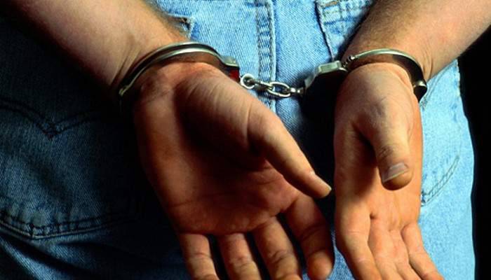 Elazığ'da 12 polis tutuklandı