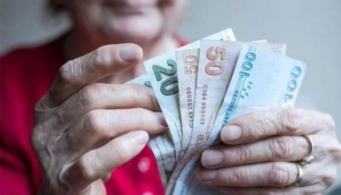 Milletvekili Emeklisine 33 bin İşçi Emeklisine 3 Bin Zam Aldı !