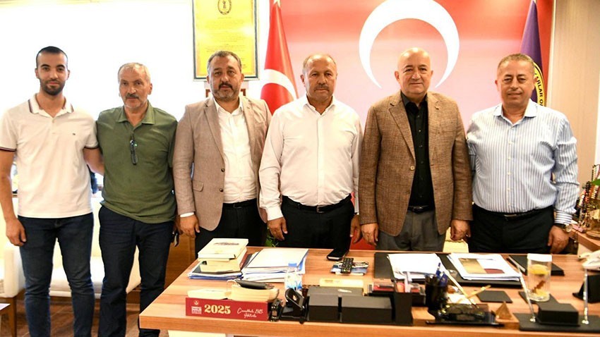 AK Parti Çanakkale Heyetinden Esnaf ve Sanatkarlar Odaları Birliği’ne Ziyaret