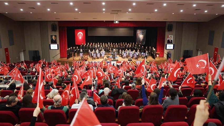 Çanakkale Deniz Zaferi ve Şehitleri Anma Konseri Düzenlendi