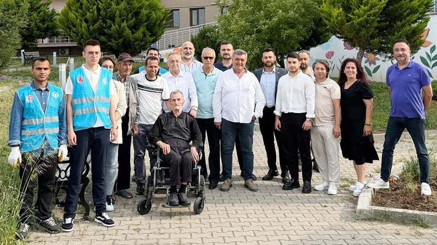 MHP ve Ülkü Ocakları'ndan Huzurevinde Permakültür Etkinliği