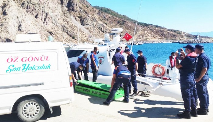 Yunan Sahil Güvenliğini Patlattığı Bot 6 Kişiye Mezar Oldu