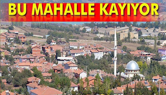 Bursa'da bir mahalle kayıyor