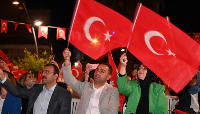 15 Temmuz Şehitleri Biga'da Dualarla Anıldı