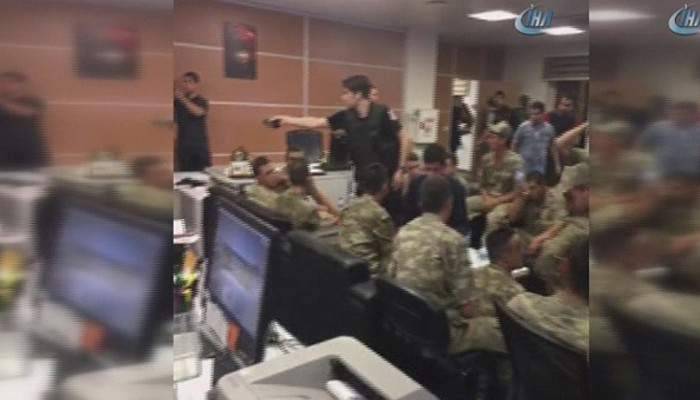 Çevik Kuvvet’i basan askerler gözaltına alındı