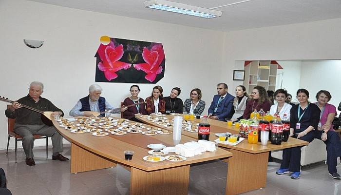 Dünya Böbrek Günü Diyaliz Hastaları İle Birlikte Kutlandı