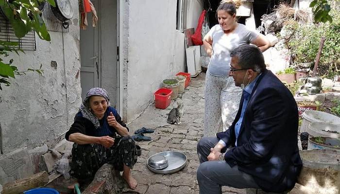 Başkan Öz, vatandaşların sorunlarını dinledi