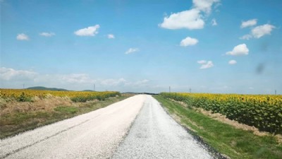 Biga Geyikkırı Köyü Yolu Yenilenerek Hizmete Sunuldu