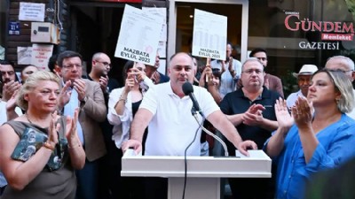 CHP’de 'Kırmızı Koltuklu' İsyan: Gece Yarısı Görevden Alınan Ergun'dan Sert Tepki