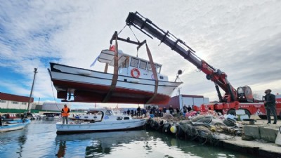 BİLİM-1 Araştırma Gemisi Yeniden Denize İndirildi