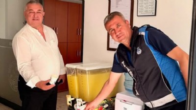 Geyikli Belediyesi'nden Vatandaşlara Serinleten İkram