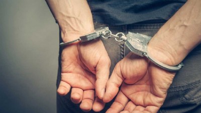 81 İlde Düzenlenen Uygulamada Aranan 912 Şahıs Yakalandı