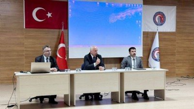 Ayvacık’ta 2026 Yılı Turizm Sezonu Koordinasyon Toplantısı Düzenlendi