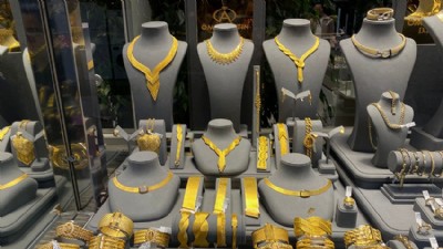 Altın Fiyatlarında Düşüş Sürüyor