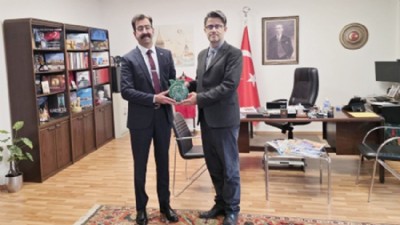 ÇOMÜ, Karlsruhe Başkonsolosu Sayın Mahmut Niyazi Sezgin’i Ziyaret Etti