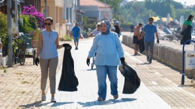Küçükkuyu’da Çevre Haftası’nda Temizlik Etkinliği 