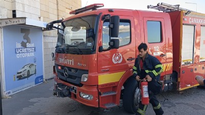 17 Burda AVM Otoparkında Araç Yangını