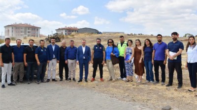Ezine’de temiz enerji hamlesi; Güneş Enerjisi Santrali Projesi başladı