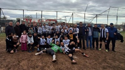 Tecrübe ile Gençlik El Ele Verdi, Şampiyonluk Bozcaada’nın Oldu